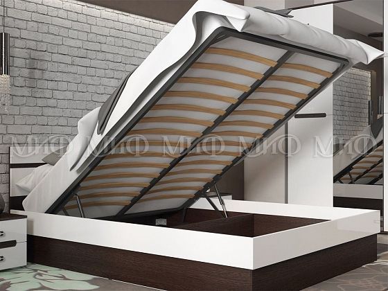 Кровать 1,6 м с подъемным механизмом "Ким" - В интерьере, цвет: Белый глянец/Дуб Венге